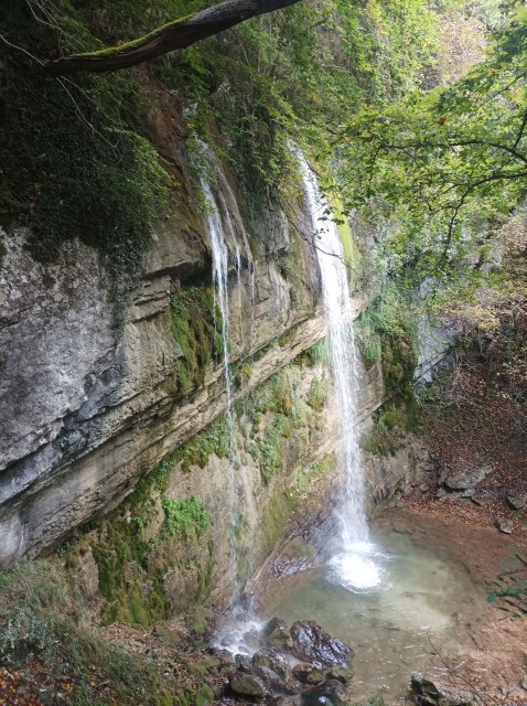 Cascade du Glzy (6).jpg