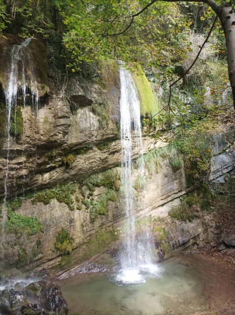 Cascade du Glzy (7).jpg